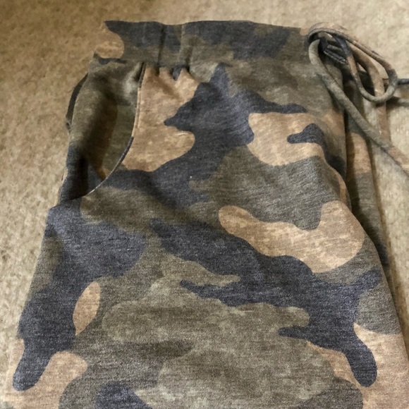 7TH RAY Cami Print Midi Skirt - Picture 7 of 7